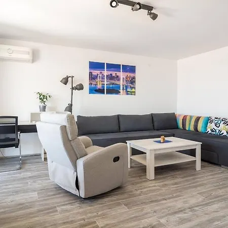 Tokio Apartment